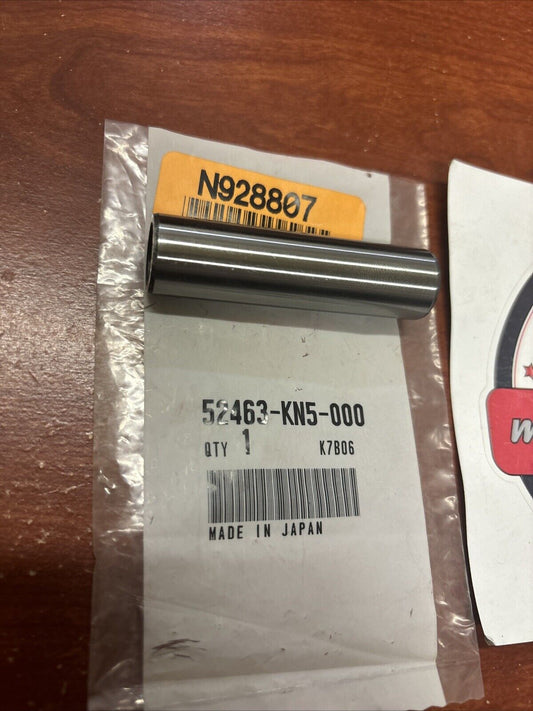 NOS Honda XL600 XR250R XR600R XR650L CUSHION ARM PIVOT COLLAR 52463-KN5-000 H143