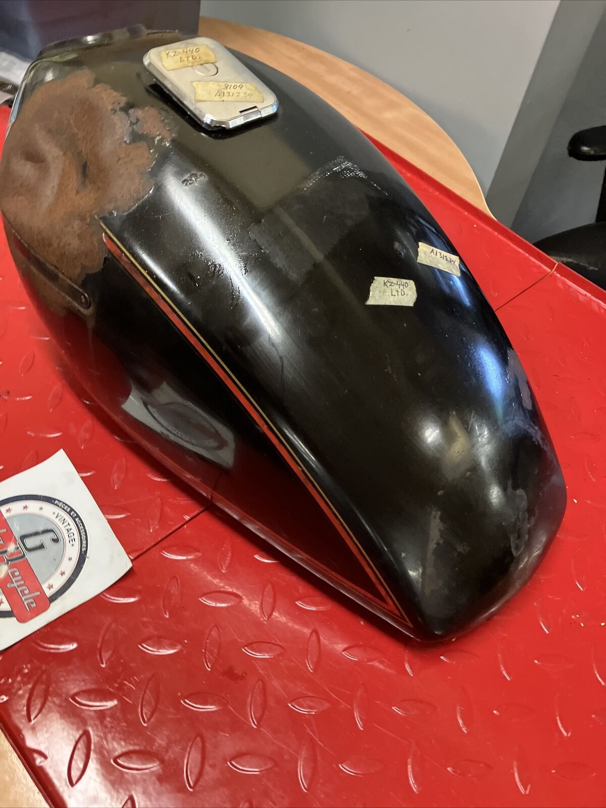 Kawasaki KZ440 LTD 1982 fuel tank gas petrol reservoir 6