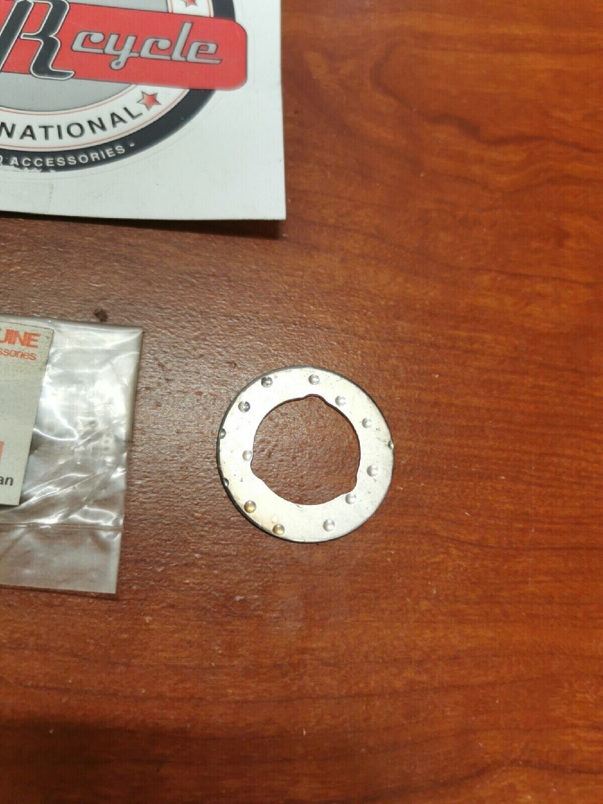 NOS Yamaha YFZ350 WASHER 90209-22257-00 Y69