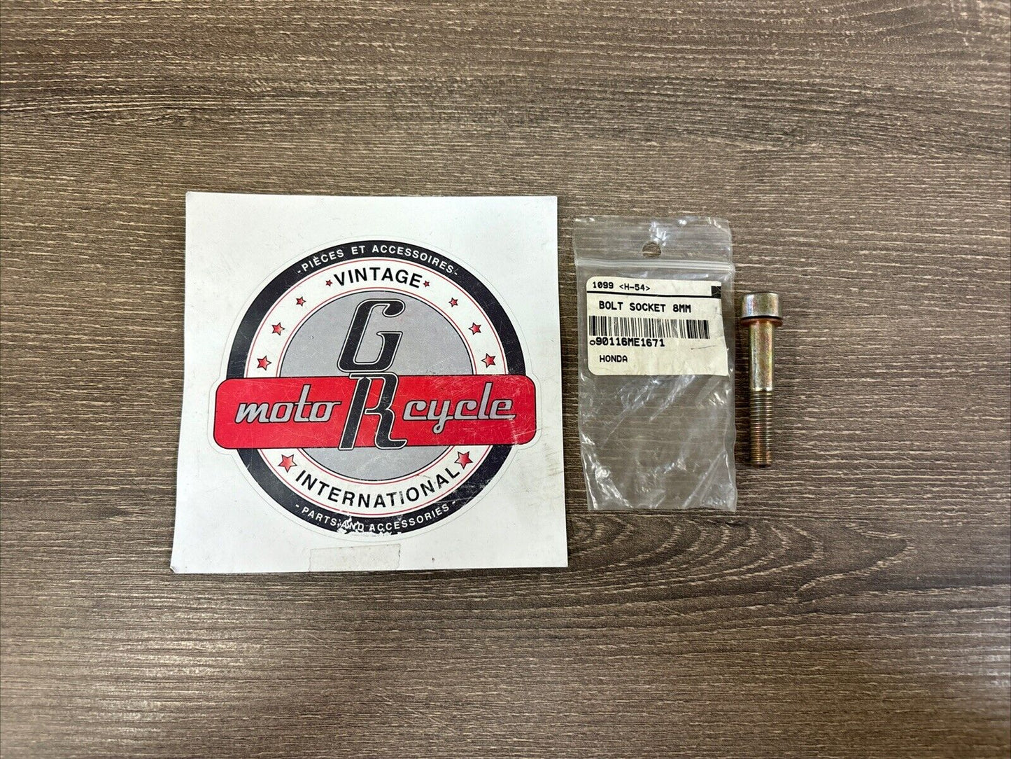 NOS Honda VF1100C VF750C VT750C SOCKET BOLT 8MM 90116-ME1-671 H135