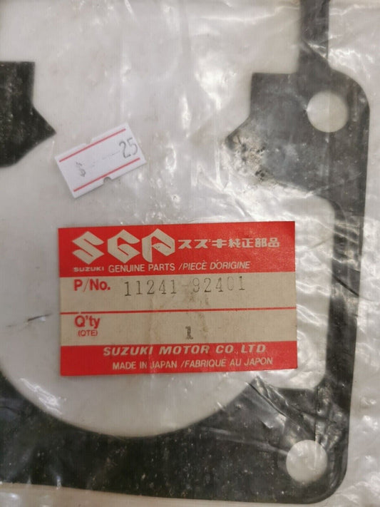 NOS SUZUKI  Cylinder Gasket Set 11241-92401 S26