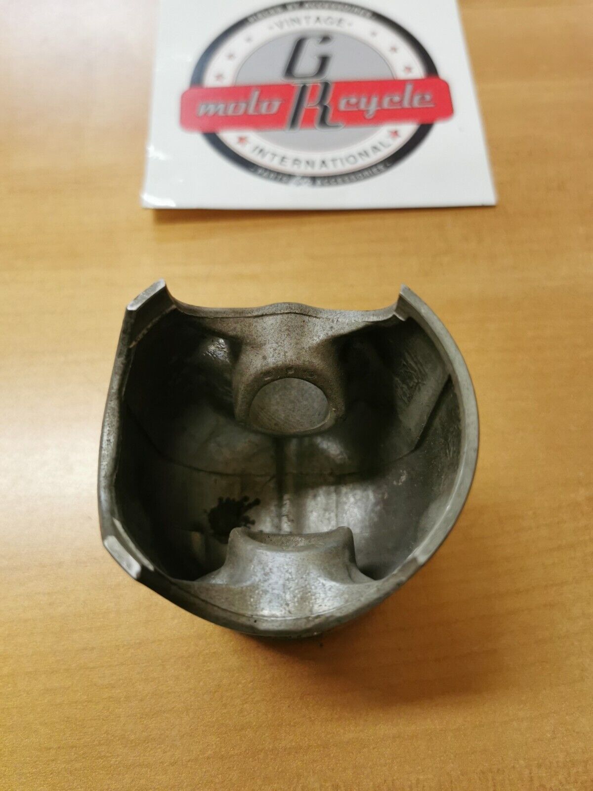 NOS YAMAHA  1985 TRI-Z  PISTON 1ST  O/S .25   38W-11635-01  Y45