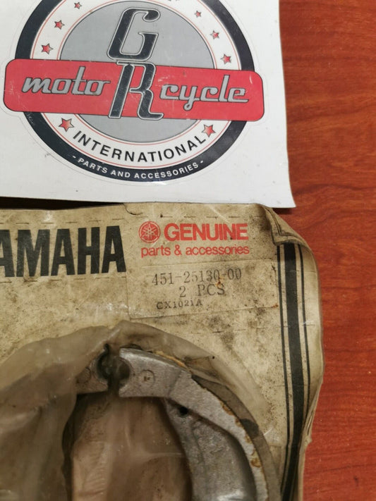 NOS Yamaha YZ80 PW80 BRAKESHOE SET 2PCS 451-25130-00-00 SUB. 451-W2535-00-00 Y86