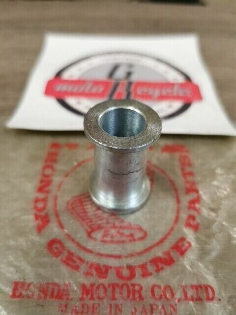 NOS HONDA CB72 1960 - 1964 CB77 1961 COLLAR FRONT WHEEL 44311-268-000 H79