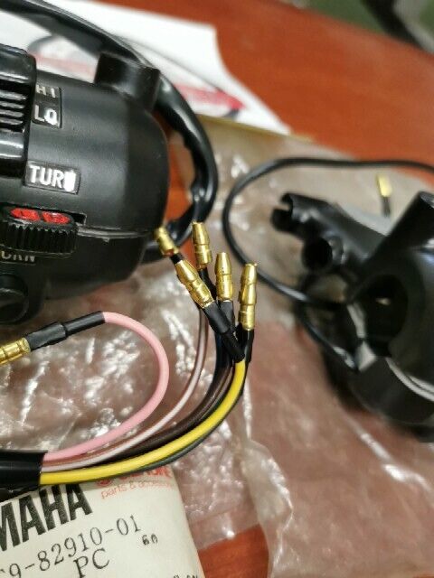 NOS Yamaha LEVER HOLDER 1T9-82910-01-00 & 1T9-82920-50-00 S 1T9-82920-X0-00 Y115