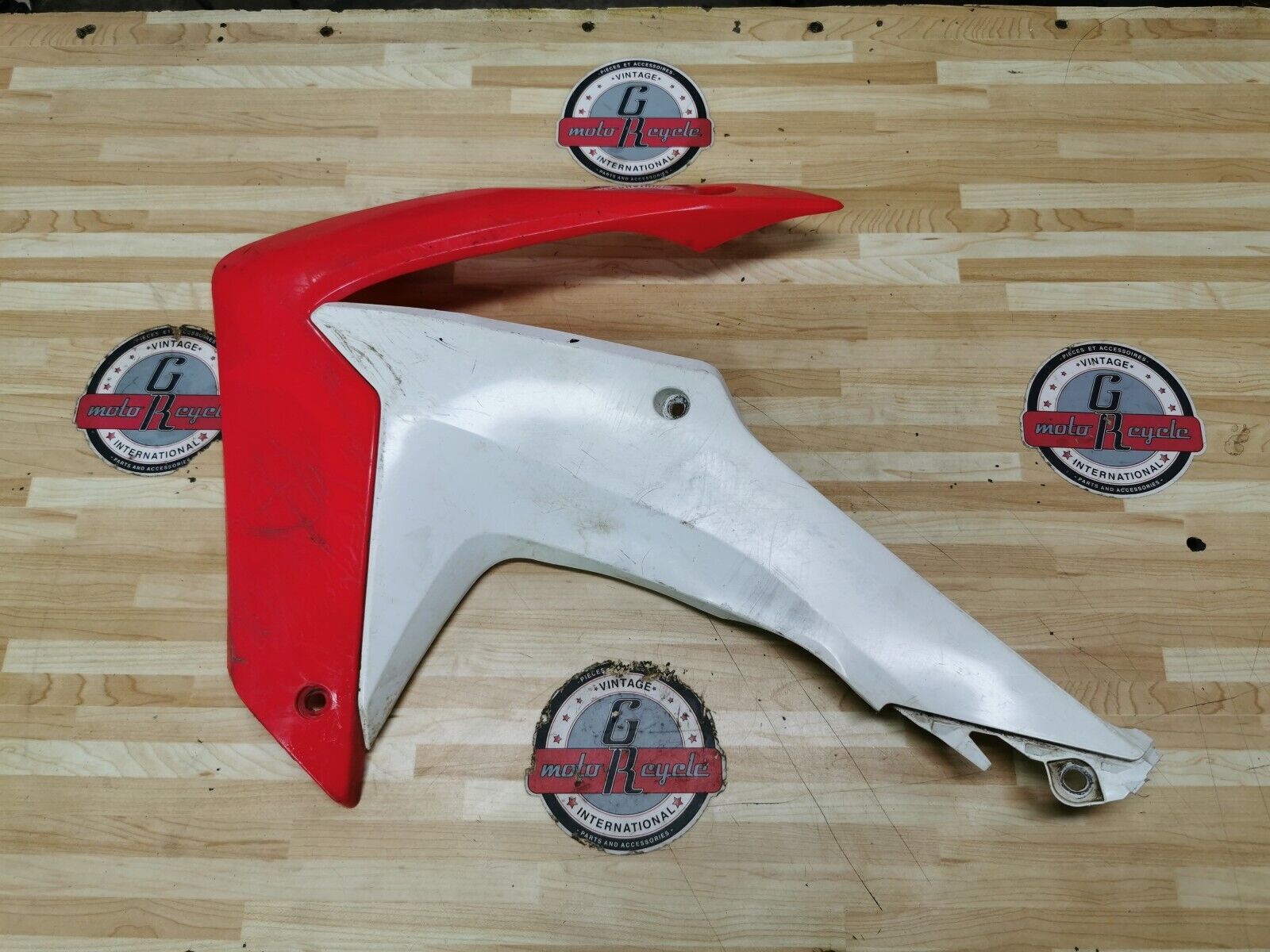 Honda CRF250L 2013 left fuel tank radiator cover shroud 2014 19090-KZZ-900ZD