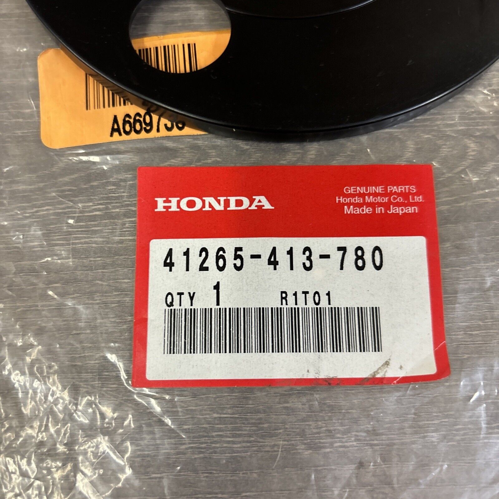 NOS Honda CB250N CB400N CM400A CM400C CM400T DAMPER COVER 41265-413-780 H114