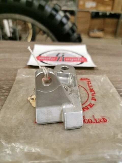 NOS HONDA CB1000C CB1000 1983 STAY L HEADLIGHT 61313-MG1-000 H89