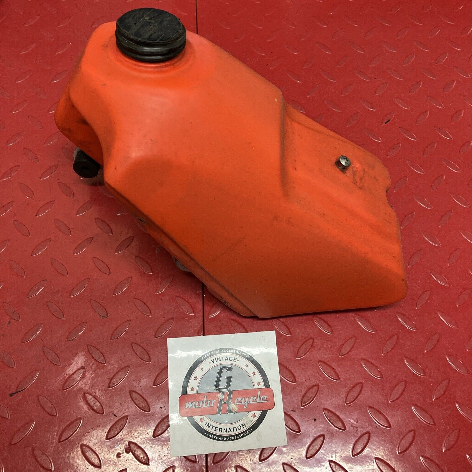 Honda CR80R 1986 fuel tank gas petrol reservoir