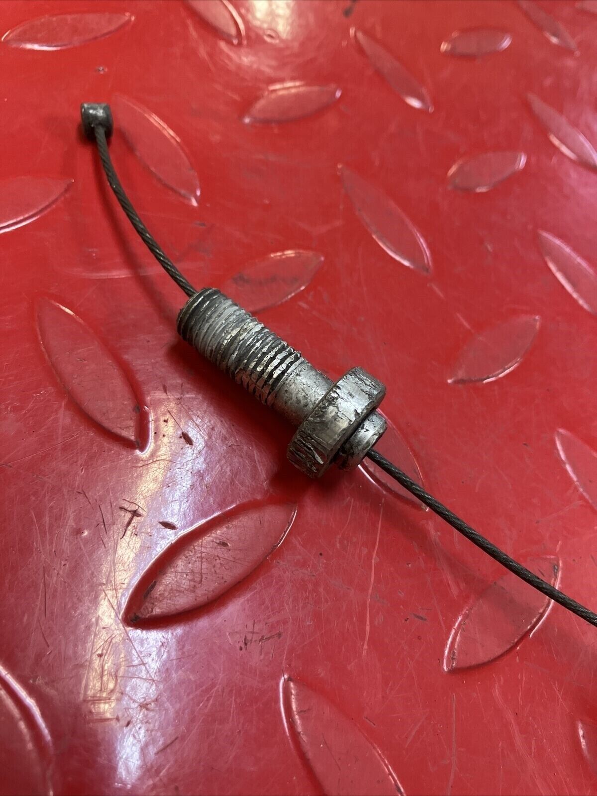 Honda CR250R 1984 throttle cable OEM