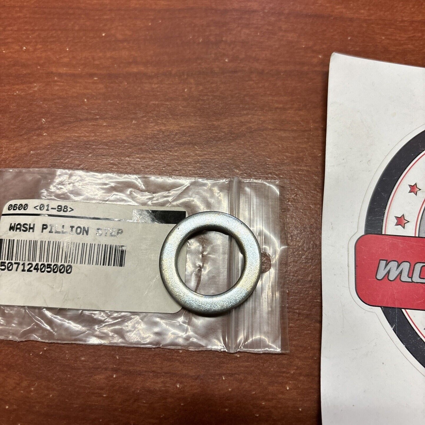 NOS Honda CB125T CB250T CB400 CB750 PILLION STEP WASHER 50712-405-000 H146