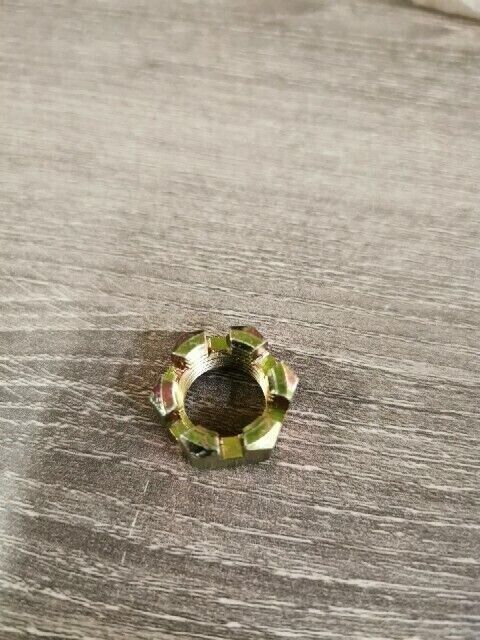 NOS SUZUKI LT250R LT230S LT230E LT80 LTZ400 NUT 08314-4014B S36