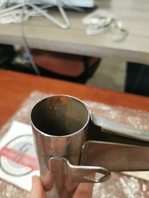 NOS HONDA GL1100 LEFT FRONT FORK COVER 51606-463-000 SUB 51606-463-405 H12