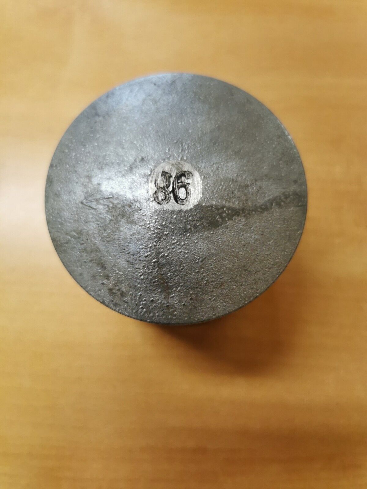 NOS YAMAHA DT175 1980 1981  PISTON STD  3J1-11631-00-98   Y45