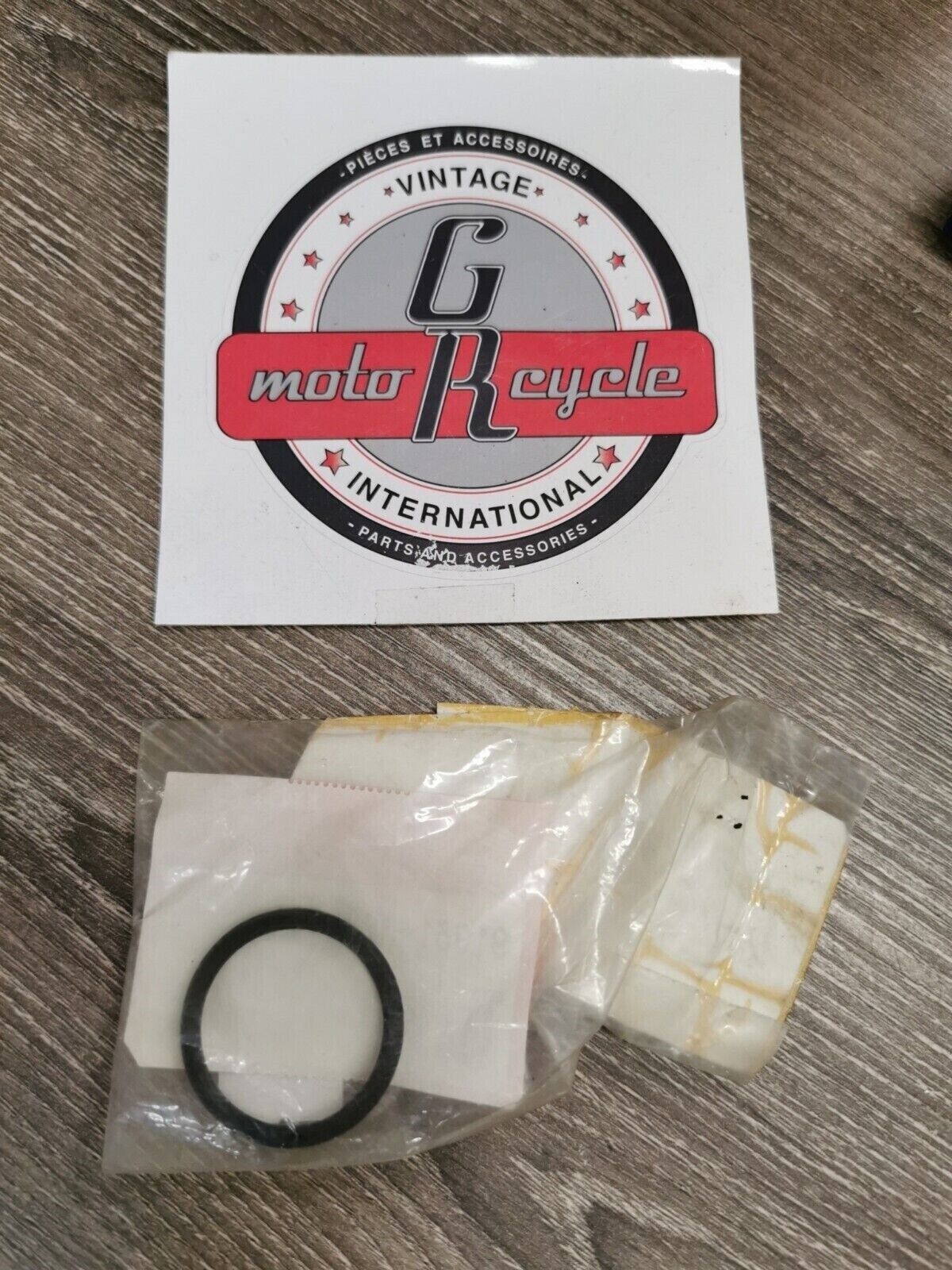 NOS HONDA TRX300 SEAL RING 91351-HB3-004 H59
