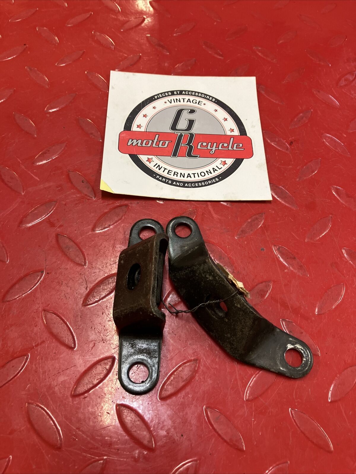 NOS Yamaha XV500 Virago 500 1983 1984 engine motor mount stay 22U-21315-00-00