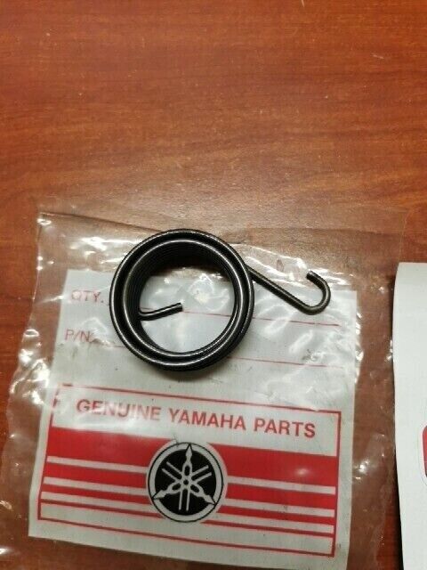 NOS Yamaha RD250 RD350 SPRING TORSION 278-15665-00-00 SUB 90508-30051-00 Y119