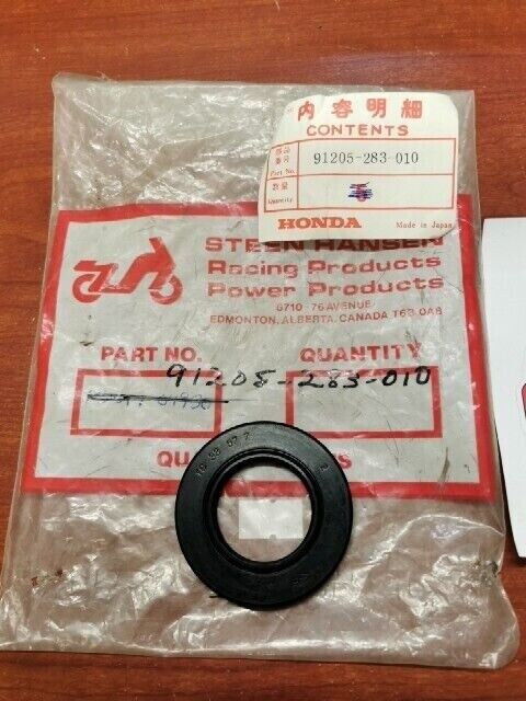 NOS Honda OIL SEAL (33X57X7) 91205-283-010 SUB. 91205-283-015 H68