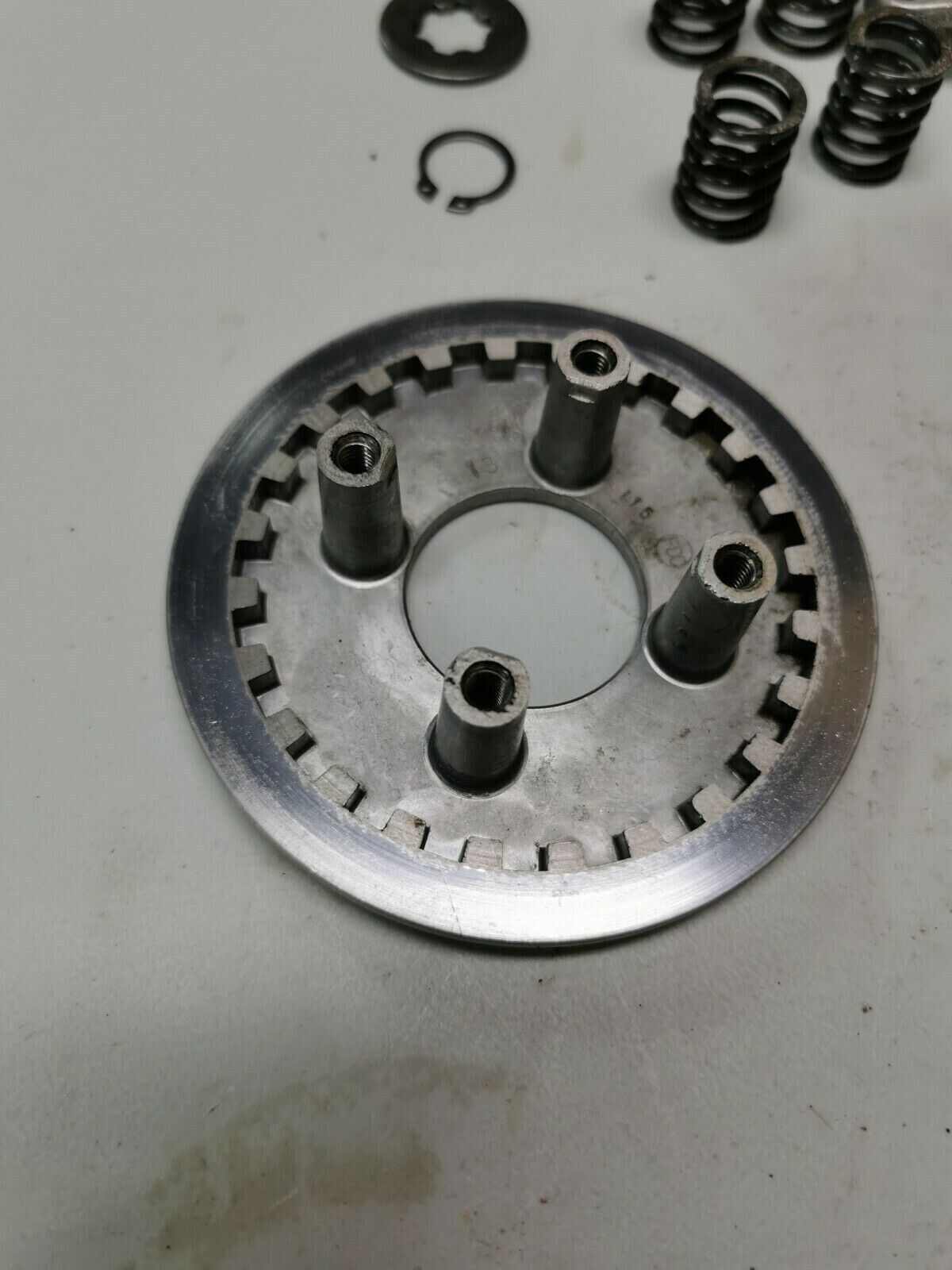 Honda XR100 1984 complete clutch basket hub pressure plate 22100-436-000