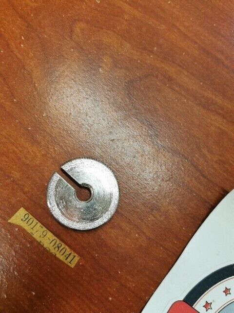 NOS Yamaha YZ250 NUT 90179-08041-00 SUB 90179-08148-00 SUB 90179-08030-00 Y109