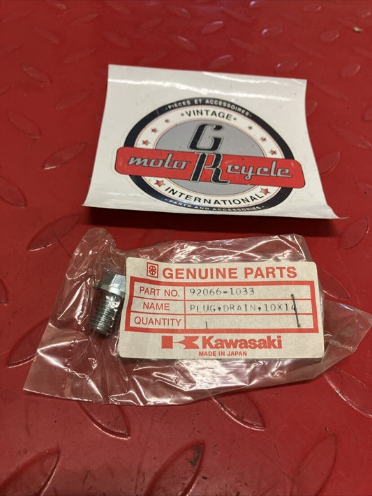 NOS KAWASAKI DRAIN PLUG 10X14 92066-1033 K20