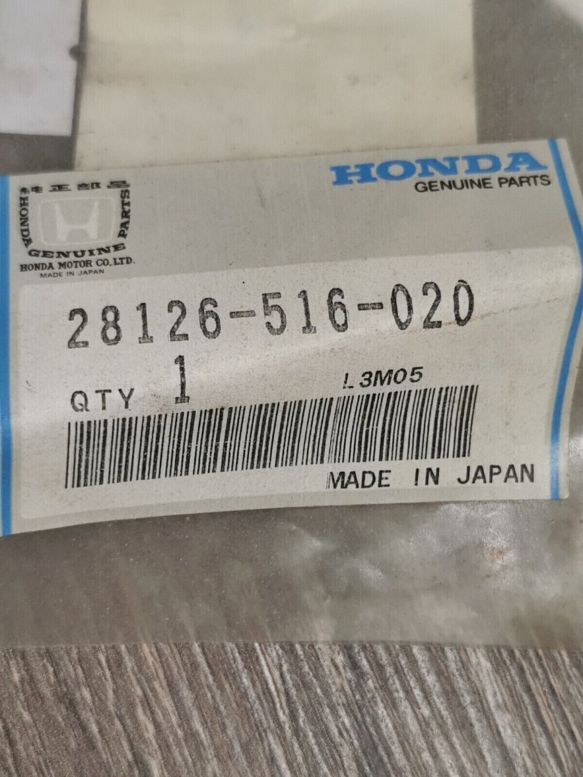 NOS HONDA GL500 GL1100 CAP 28126-516-020 H51