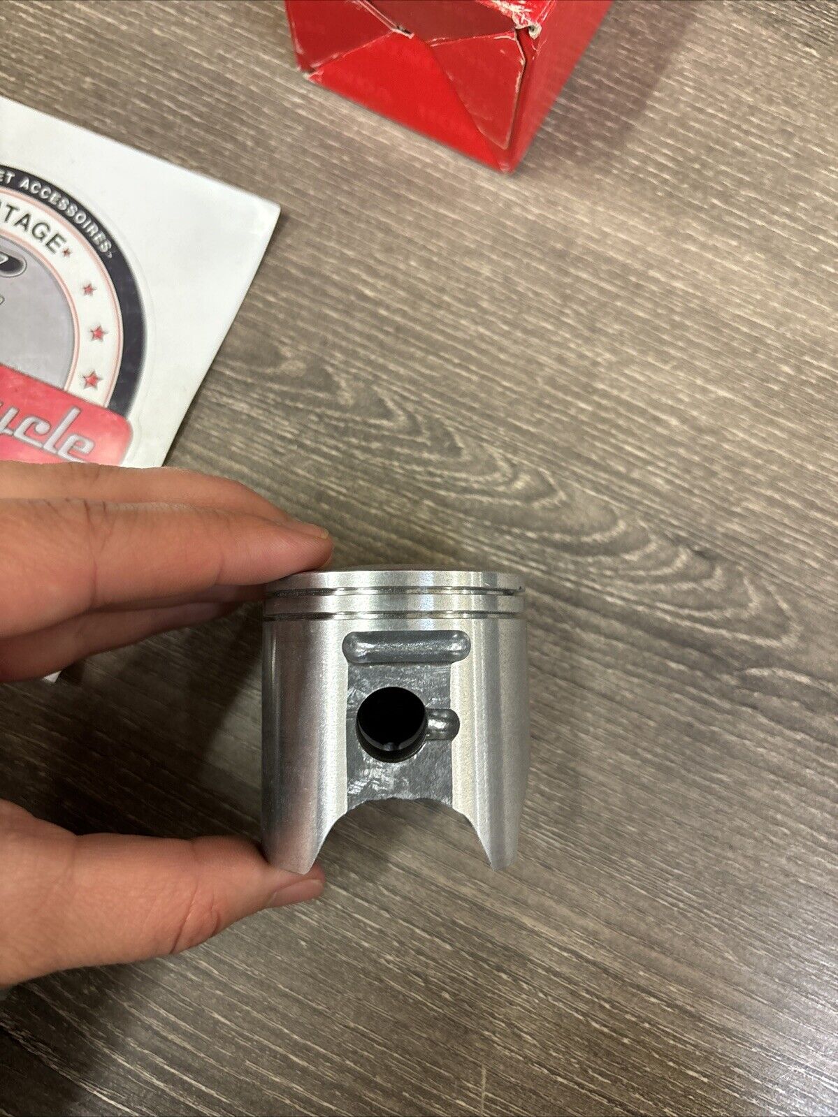 NOS Honda 1984 CR80R PISTON O/S 0.25 13102-GC4-730 H137