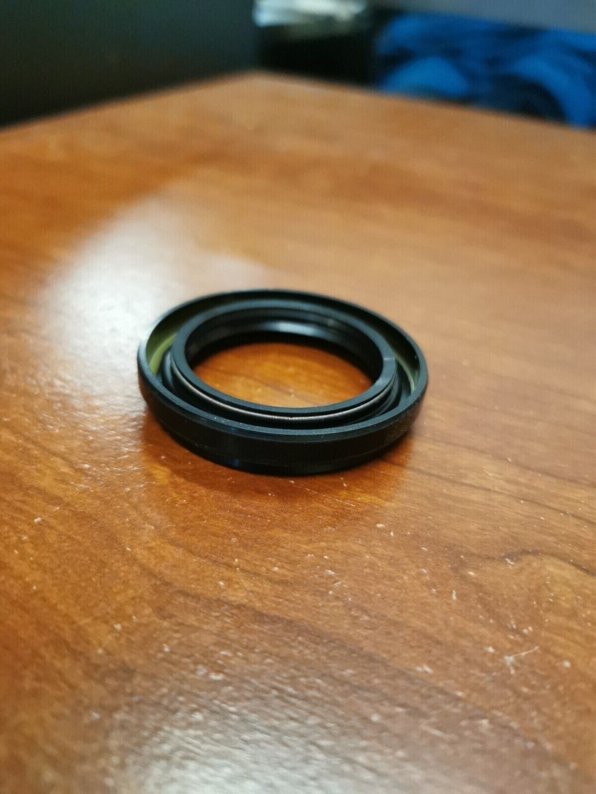 NOS Honda TRX300FW TRX420FA TRX680FA TRX650FA DUST SEAL 91209-HN2-003 H64