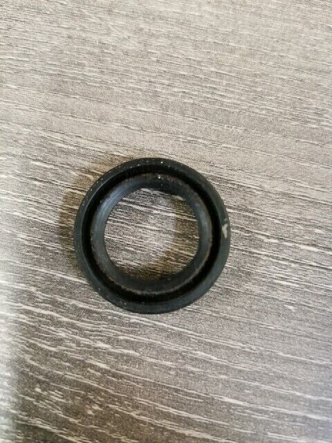 NOS YAMAHA YD1 YDS2 CA50L CT1  DT2 YF350H OIL SEAL 93101-20008-00 Y145