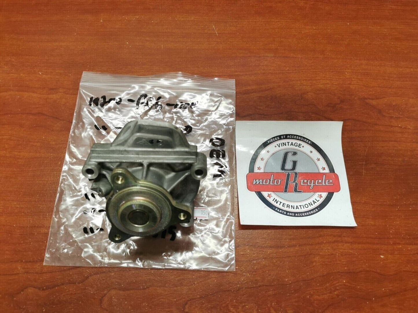 NOS Honda ACCORD CIVIC PRELUDE WATER PUMP 19200-PA6-000 H64