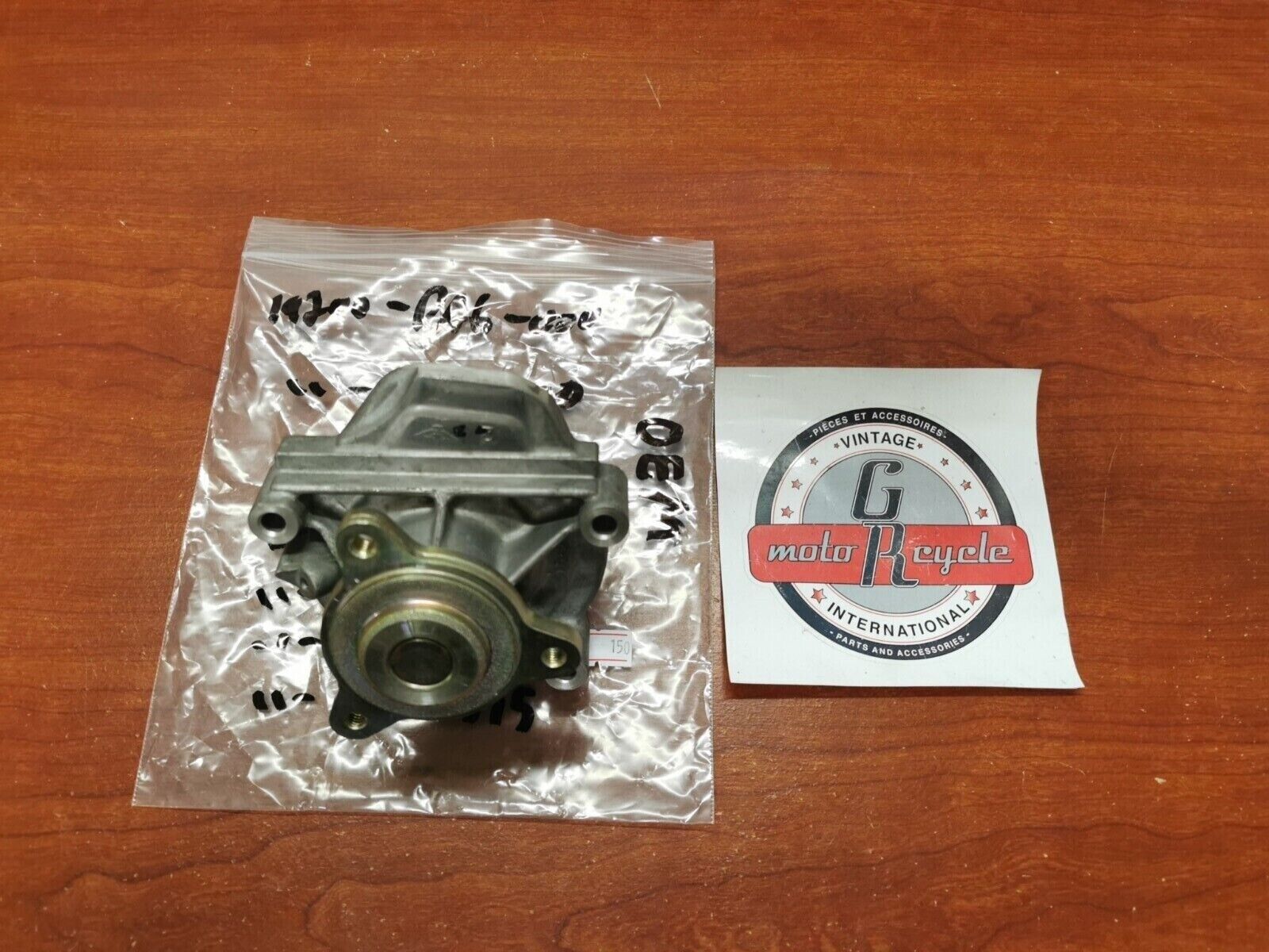 NOS Honda ACCORD CIVIC PRELUDE WATER PUMP 19200-PA6-000 H64