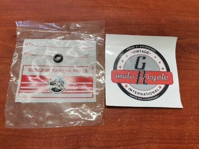 NOS Yamaha DS7 DT1 DT50 DT80 GT80 CHANGE LEVER ROLLER 214-18178-00-00 Y120