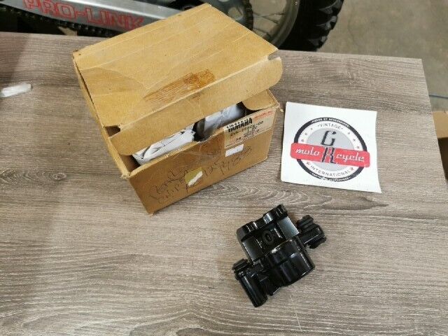 NOS YAMAHA YZ125 1988 REAR CALIPER ASSEMBLY 2VN-2580W-00-00 Y104