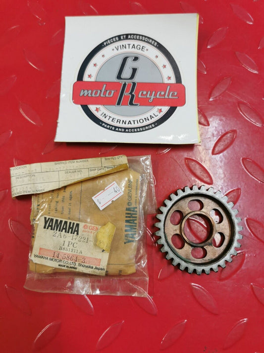 NOS YAMAHA DT125 DT175 MX175 1978 - 1981 GEAR 2ND WHEEL 2A6-17221-01-00 Y30