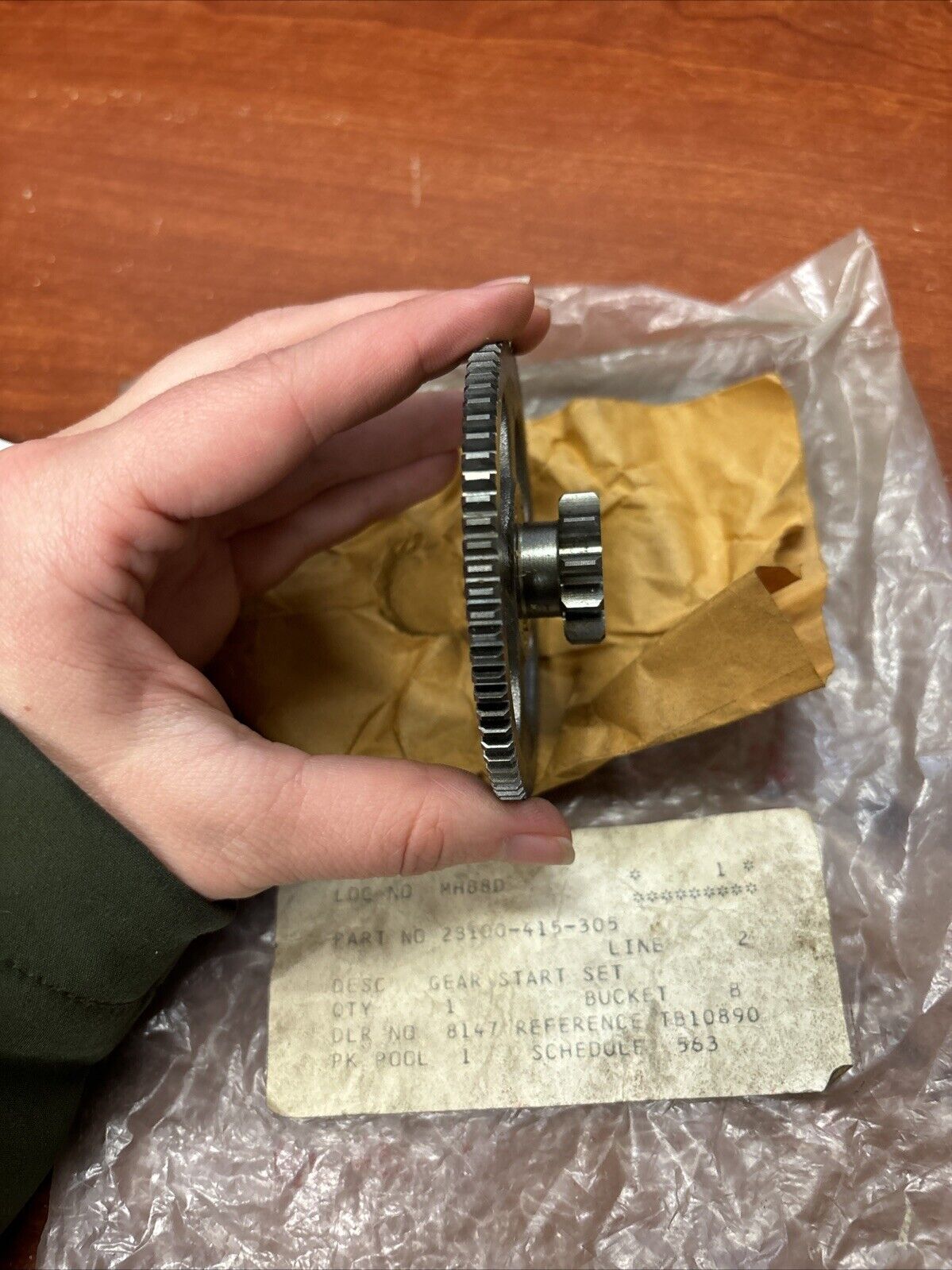 NOS Honda CX400E CX500 CX650 GL400 GL500 STARTER GEAR 28100-415-305 H169