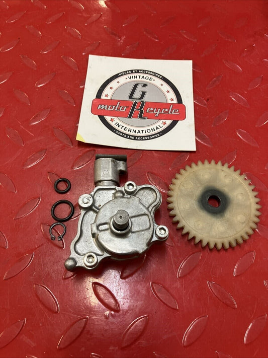 NOS Yamaha XV500 Virago 500 1983 1984 oil pump