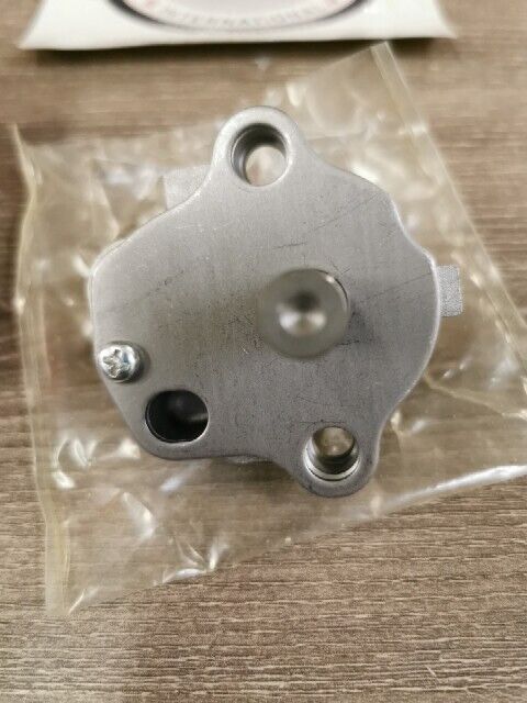 NOS YAMAHA YZ450F WR450F 2006 - 2014 OIL PUMP 2S2-13300-10-00 Y106