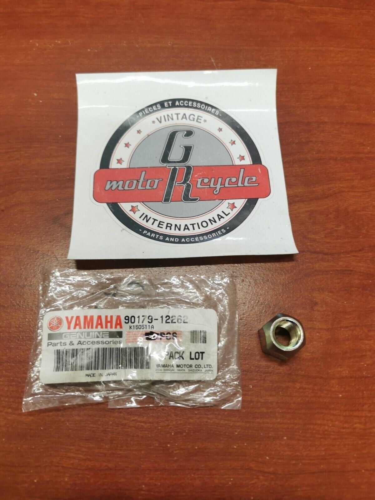 NOS Yamaha YXP1000 YXP700 YXM700 YXC70 NUT 90179-12262-00 Y81