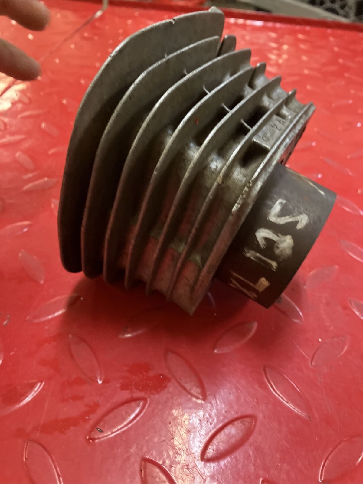 Honda XL125 1978 cylinder jug 56.5mm 12100-383-030 12100-383-020 12100-383-010