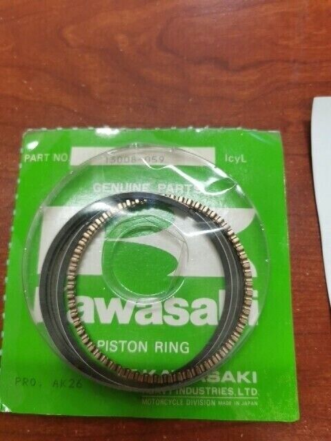 NOS Kawasaki KZ650 PISTON RING SET STD 13008-059 K38