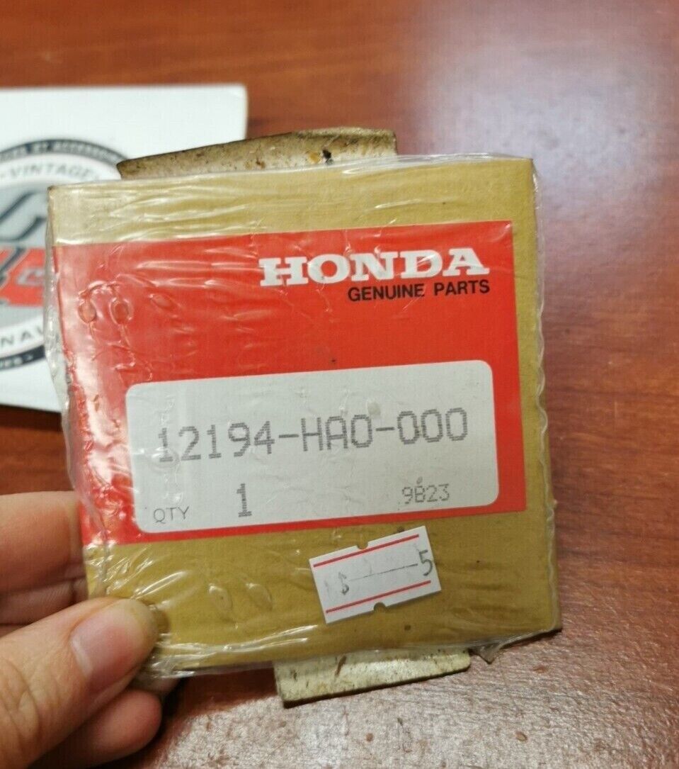 NOS Honda TRX250 TRX300 TRX350 ATC250 TENSIONER HOLE GASKET 12194-HA0-000 H67
