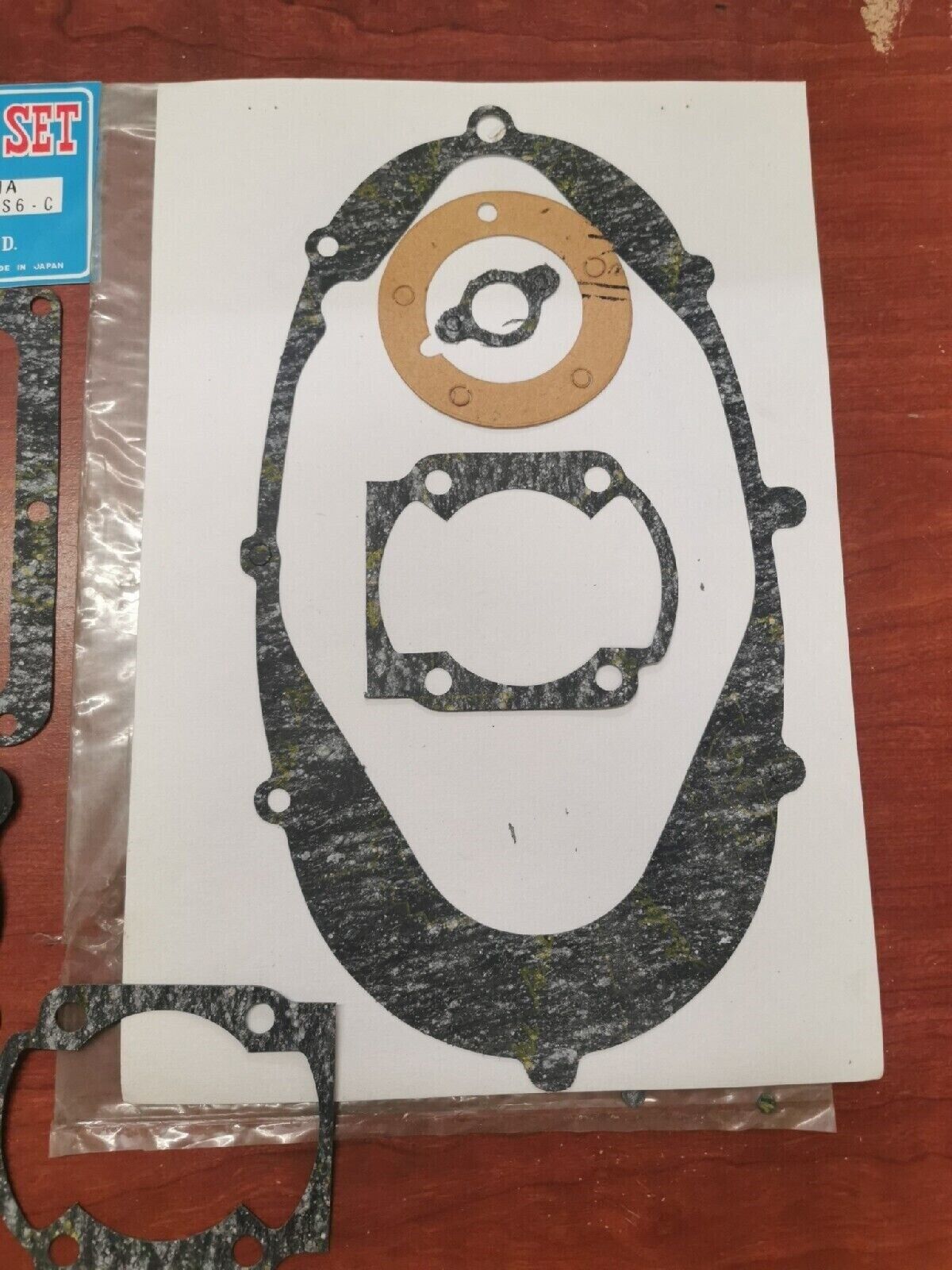 NOS Yamaha YDS6 YDS6C INCOMPLETE GASKET KIT SET 2 Y74