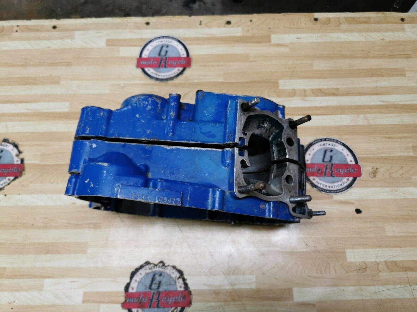 Suzuki RM125 1987 Crankcase crank case left right 1988