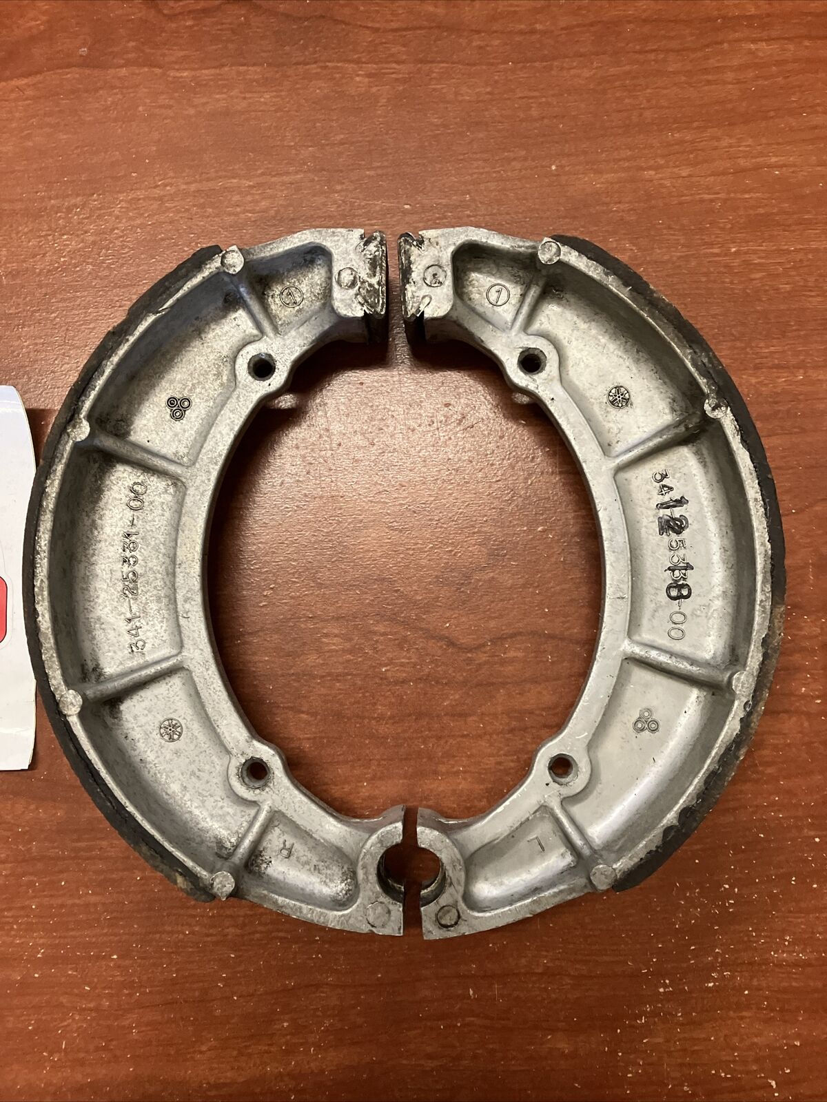 NOS Yamaha TX750 BRAKE SHOES 341-25331-00 SUB 341-25330-00-00 341-25330-10 Y165