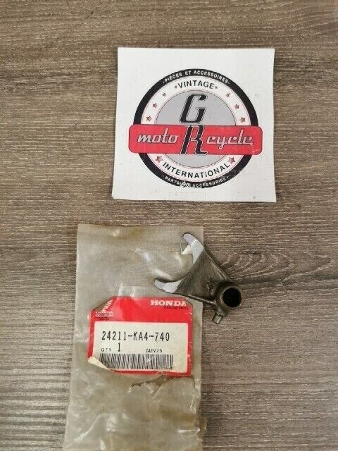 NOS HONDA CR250R 1984 FORK RIGHT GEAR SHIFT  24211-KA4-740  H76