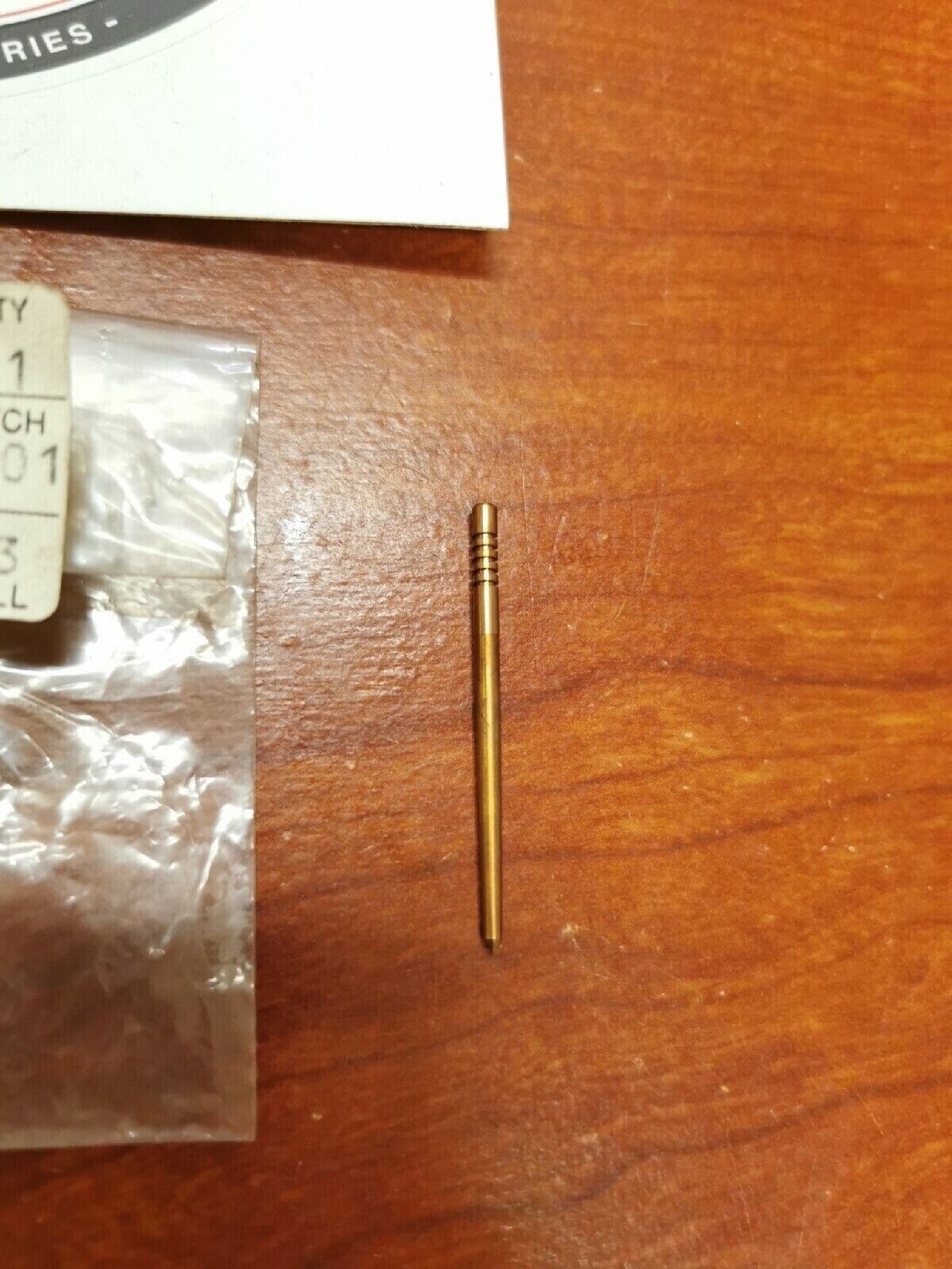 NOS Yamaha CARBURETOR CARB NEEDLE 288-14336-03-00 Y69