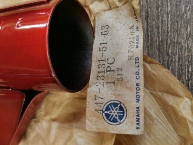 NOS YAMAHA XS650 FRONT FORK UPPER COVER KIT 447-23131-51-63 447-23121-51-63 Y160