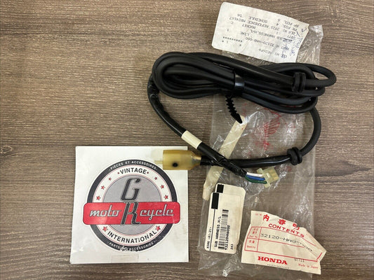 NOS Honda 1985 - 1987 TRX250 HEADLIGHT SUB-WIRE HARNESS 32120-HA8-000 H120
