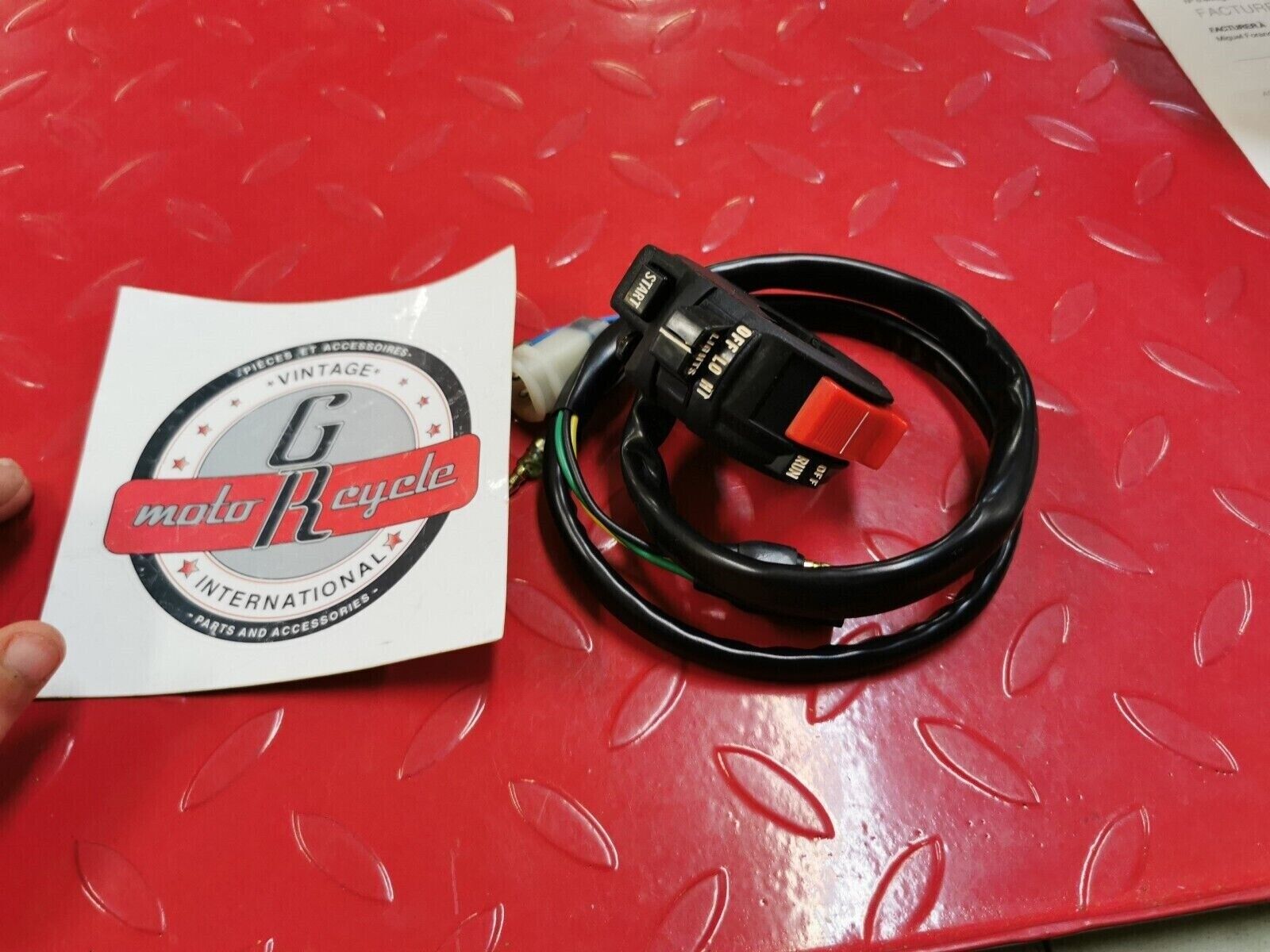 NOS Yamaha YTM200 83-85 HANDLE SWITCH 24W-83973-00 24W-83973-08 24W-83973-09 Y12