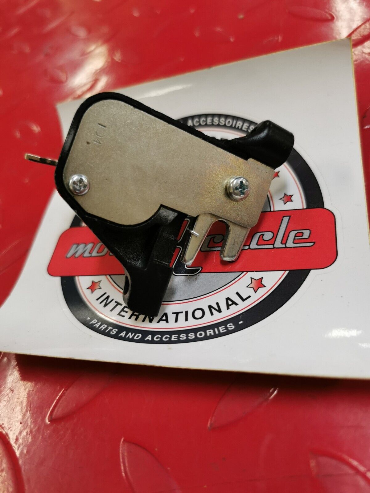 NOS Yamaha MJ50 1982 SEAT LOCK ASSEMBLY 5H9-24705-00-00 Y19